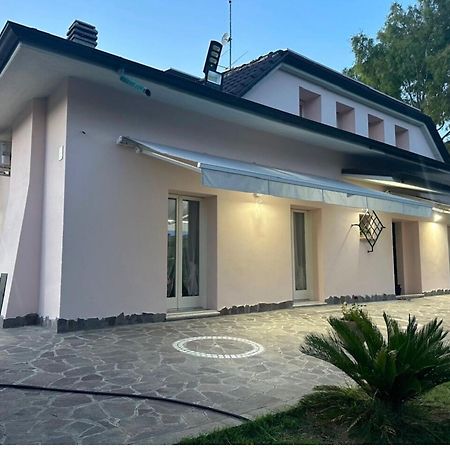 Villa Ninfea Lux Tavullia, Jacuzzi, Garden, Wifi, Ac Екстер'єр фото